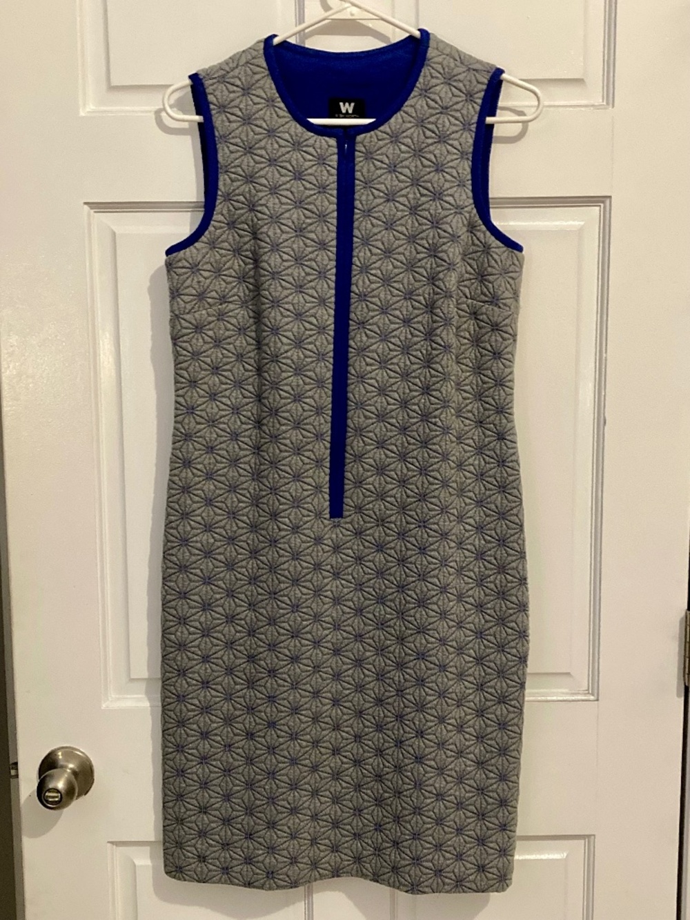 W by Worth Gray Quilted 1/2 Zip Sleeveless Shift Dress